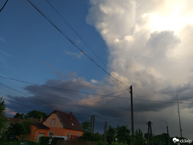 Észlelési fényképek