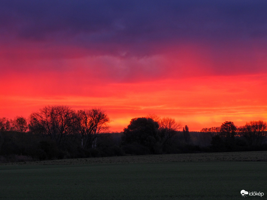 Színpompás novemberi indítás