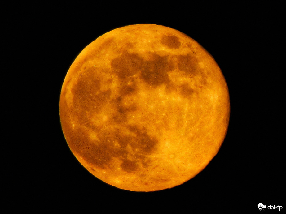 Az év első szigetközi teliholdja