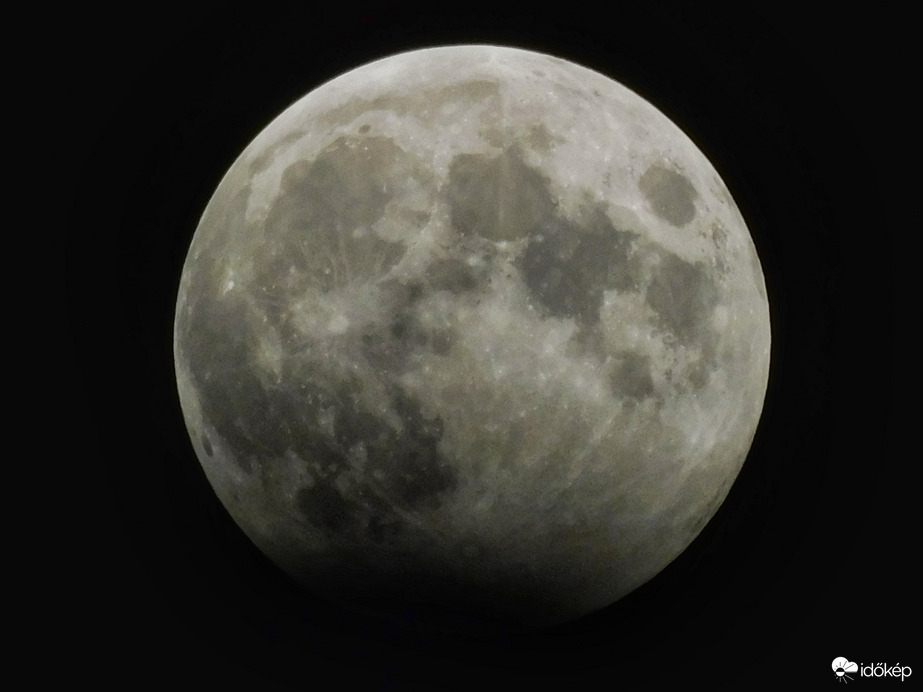 Részleges holdfogyatkozás