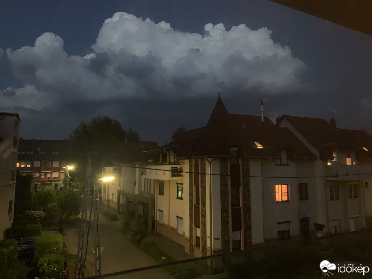 Észlelési fényképek