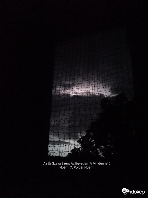 Észlelési fényképek