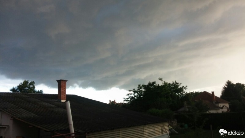 Észlelési fényképek