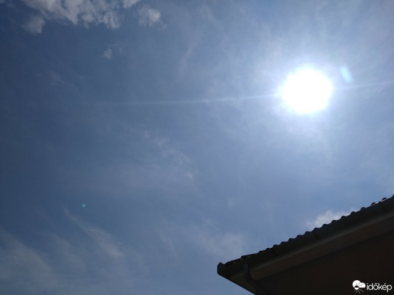 Észlelési fényképek