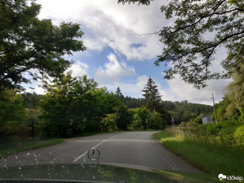 Észlelési fényképek