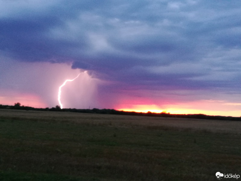 Észlelési fényképek