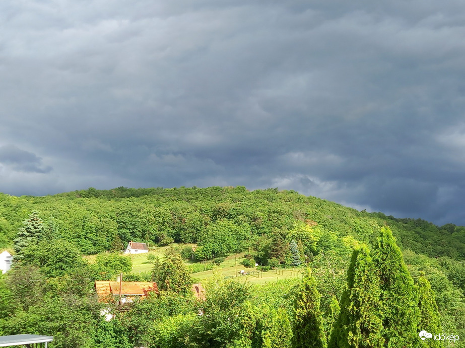 Észlelési fényképek