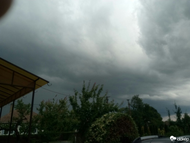 Észlelési fényképek