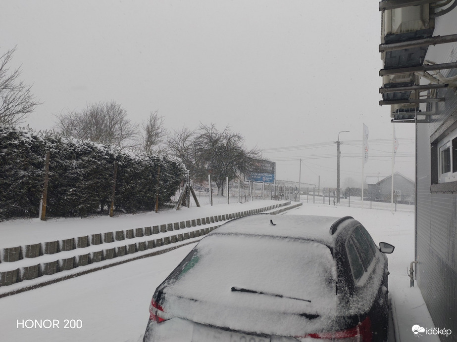 Észlelési fényképek