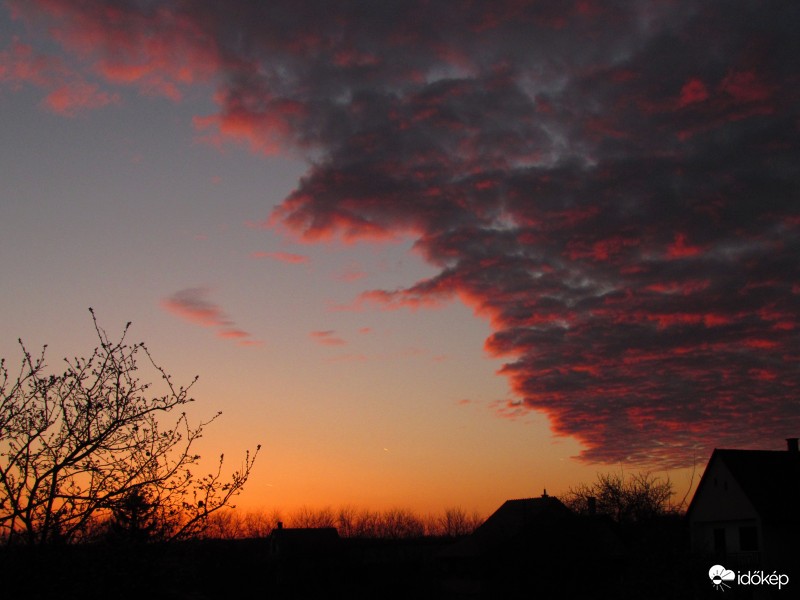 tegnapi csodás naplemente 