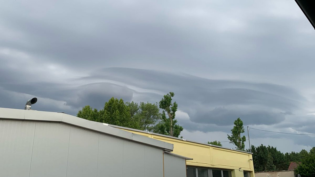 Észlelési fényképek