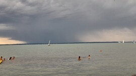 Balatonkenese