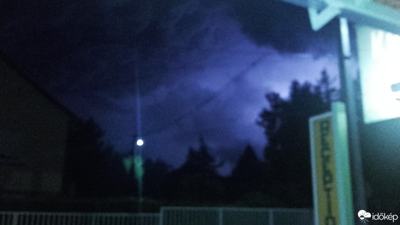 Észlelési fényképek