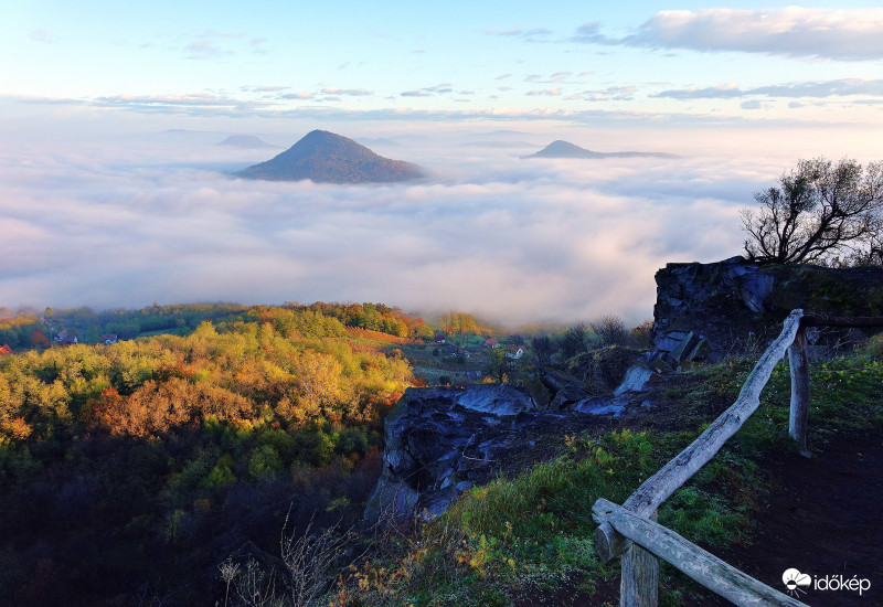 Csodalátvány a Badacsonyról !! Pazar élmény a felhők fölött 2017-11-11