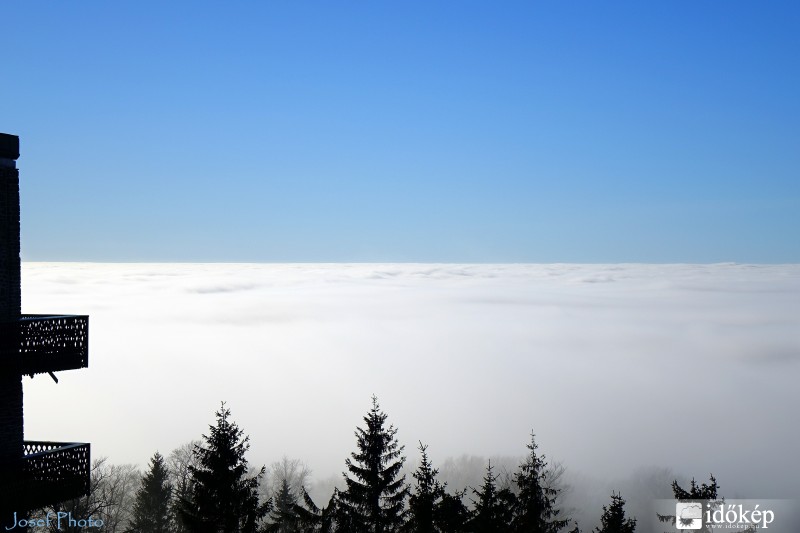 Elképesztő panoráma a felhők felett a kékesi TV kilátóból ,2015.12.07.