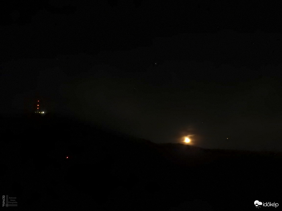 Észlelési fényképek