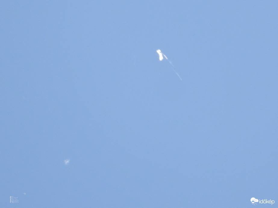 Érdekes objektum Tiszalök felett. Meteorológiai ballon?
