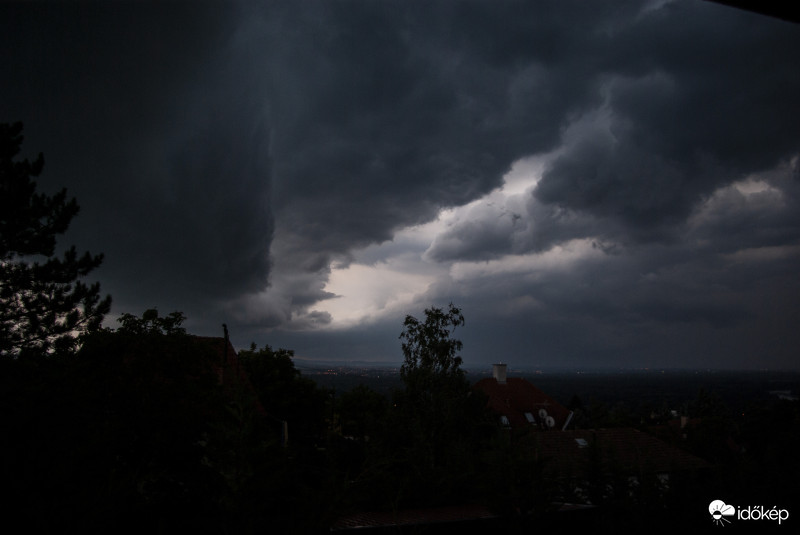 Észlelési fényképek