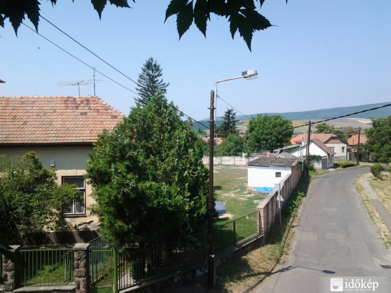 Észlelési fényképek