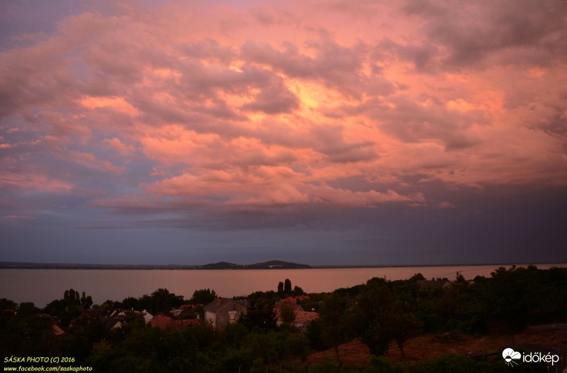 Esti fények Fonyódon