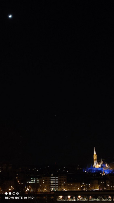 Észlelési fényképek