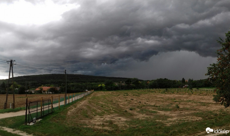 Észlelési fényképek