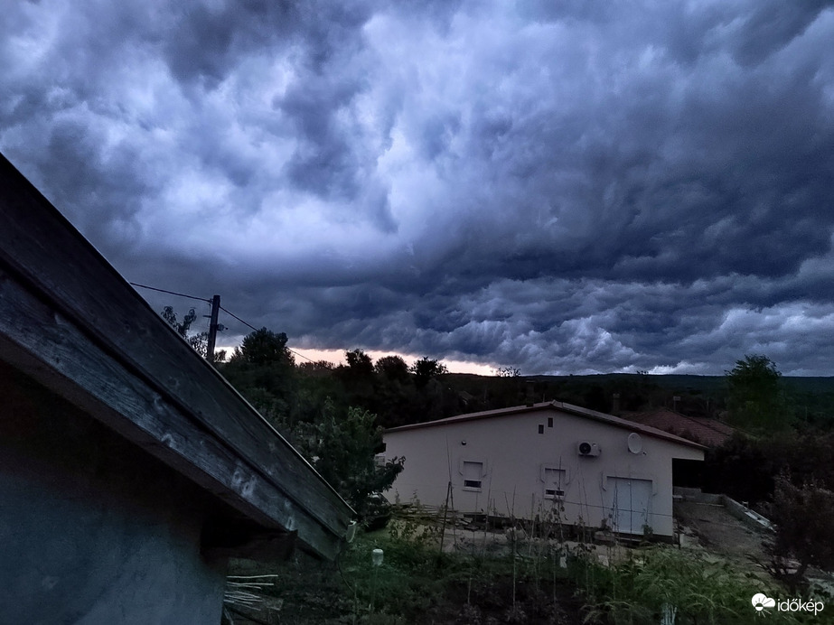 Észlelési fényképek