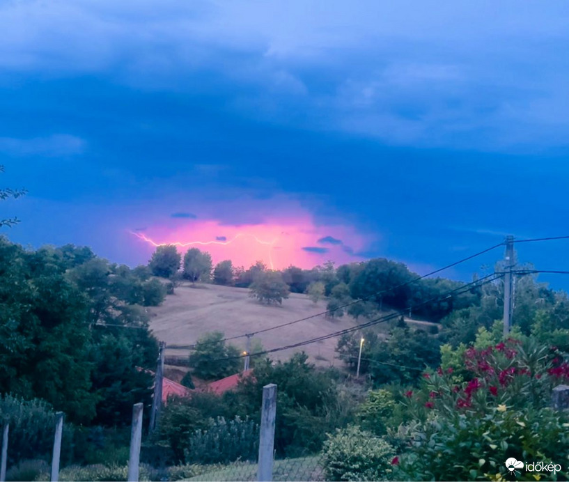 Észlelési fényképek