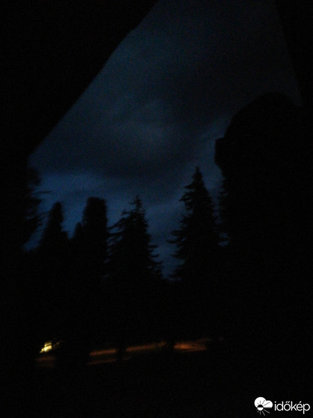 Észlelési fényképek