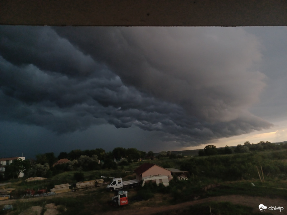 Észlelési fényképek