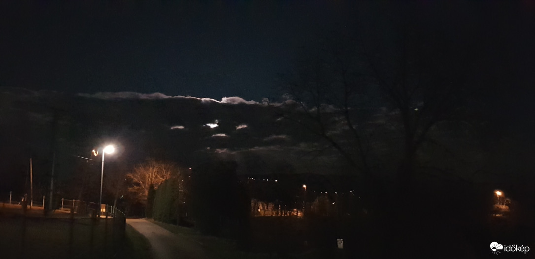 Észlelési fényképek