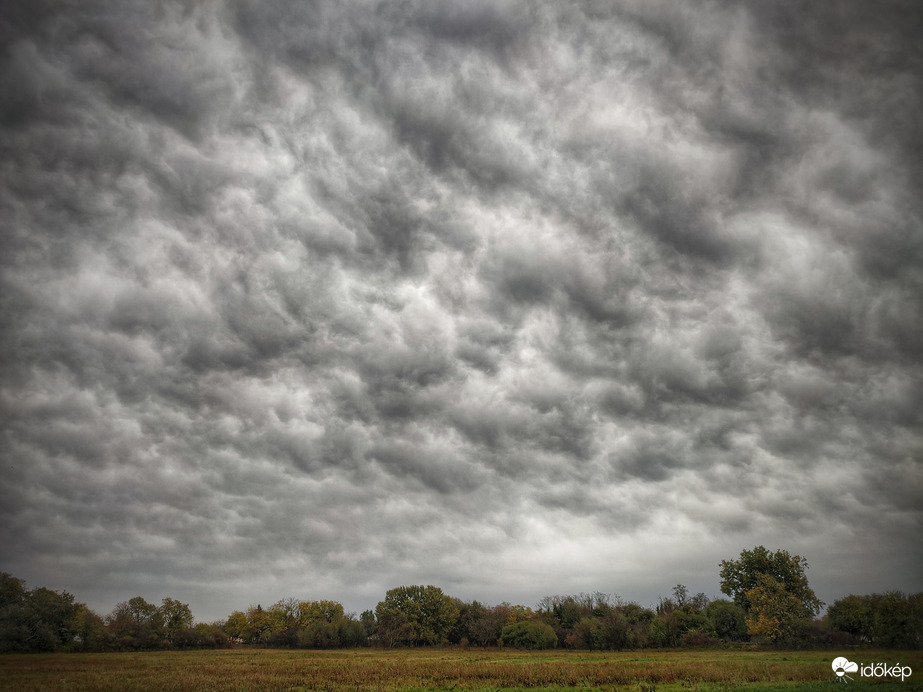 Szeles vasárnapi mammák