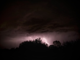 Újdonsült cella egyik lecsapója