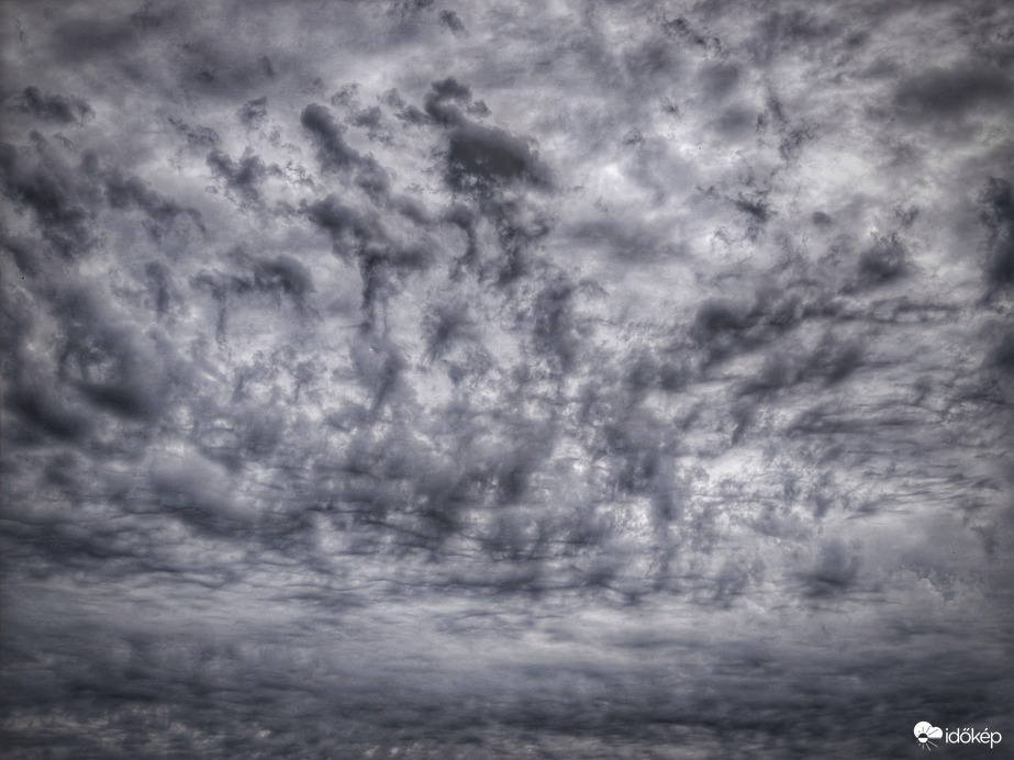 Látszólag zavaros vizeken