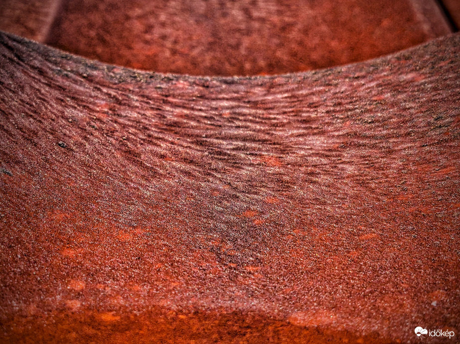 Gyenge fagy barázdái