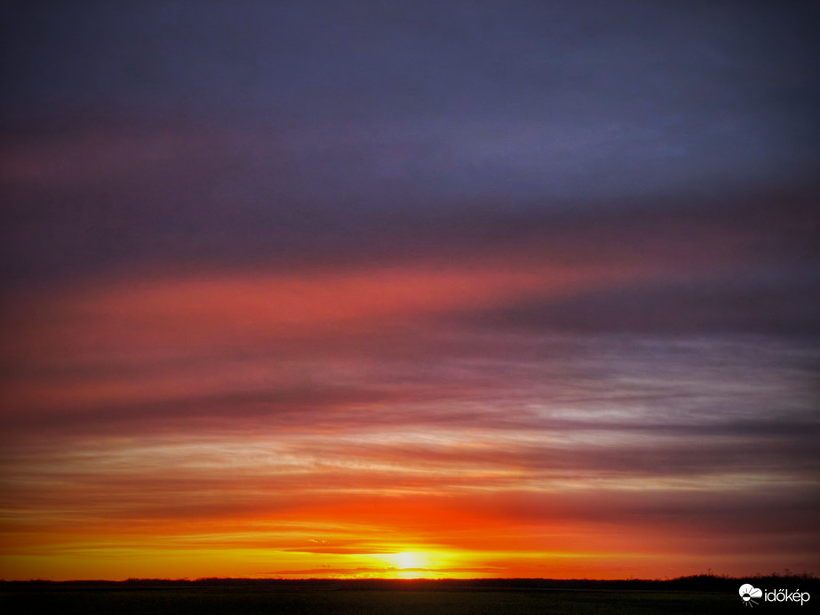 Elérkeztünk 2025 utolsó naplementéjéhez