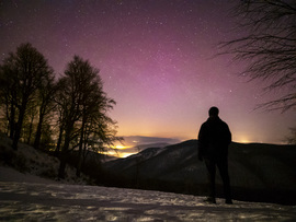 Sarki fényekben bámészkodva