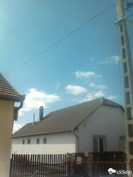 Észlelési fényképek