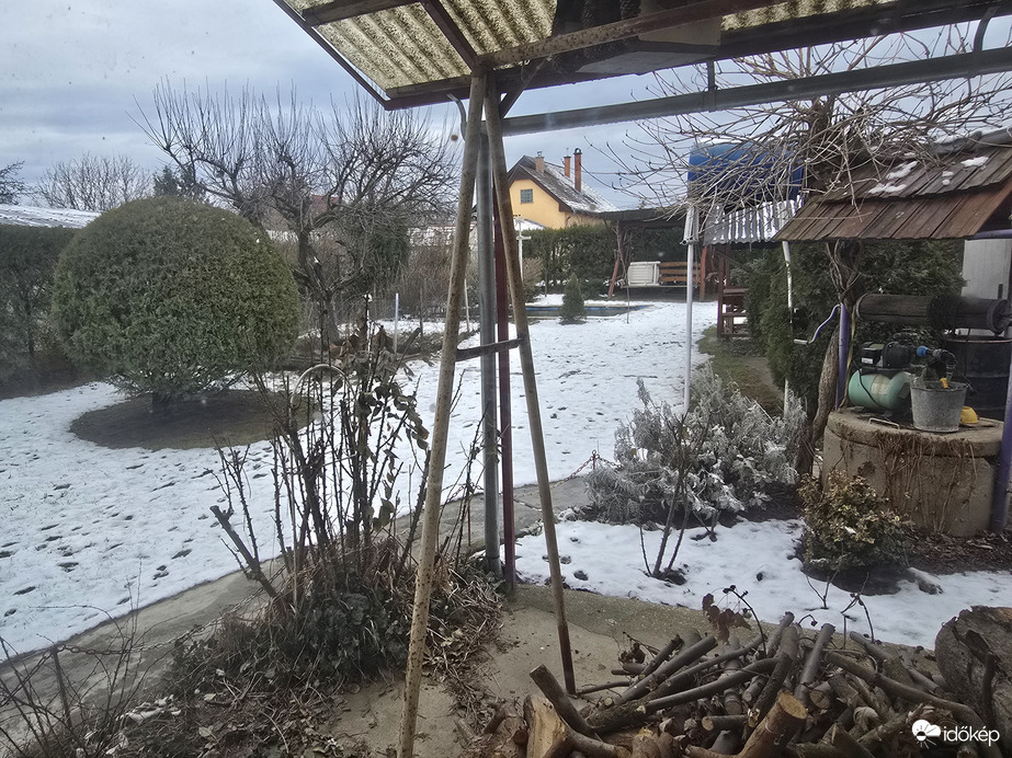 Észlelési fényképek