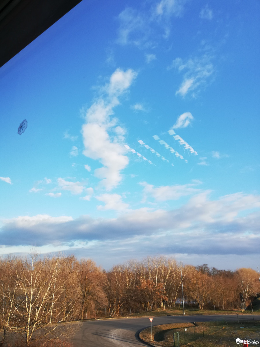 Észlelési fényképek