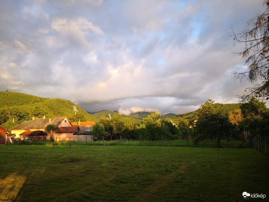 Észlelési fényképek