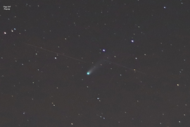 Üstökös 2025.10.18.