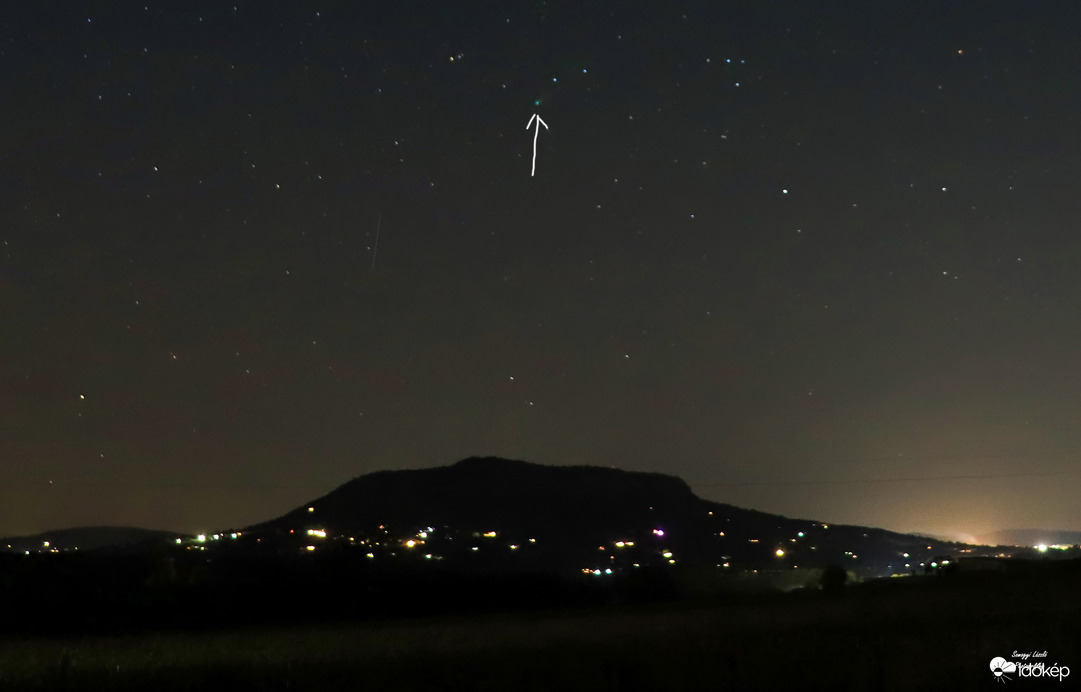 Üstökös 2025.10.18.