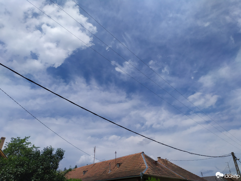 Észlelési fényképek