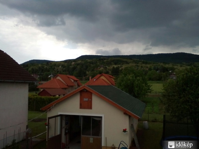 Észlelési fényképek