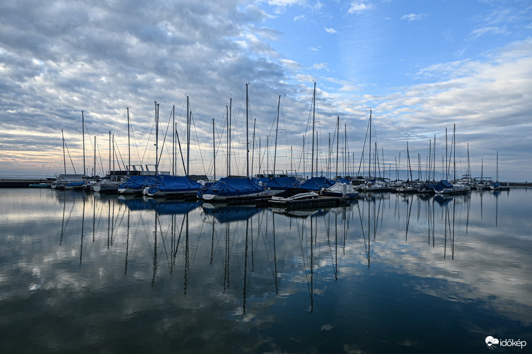 Olvadás utáni tükör 