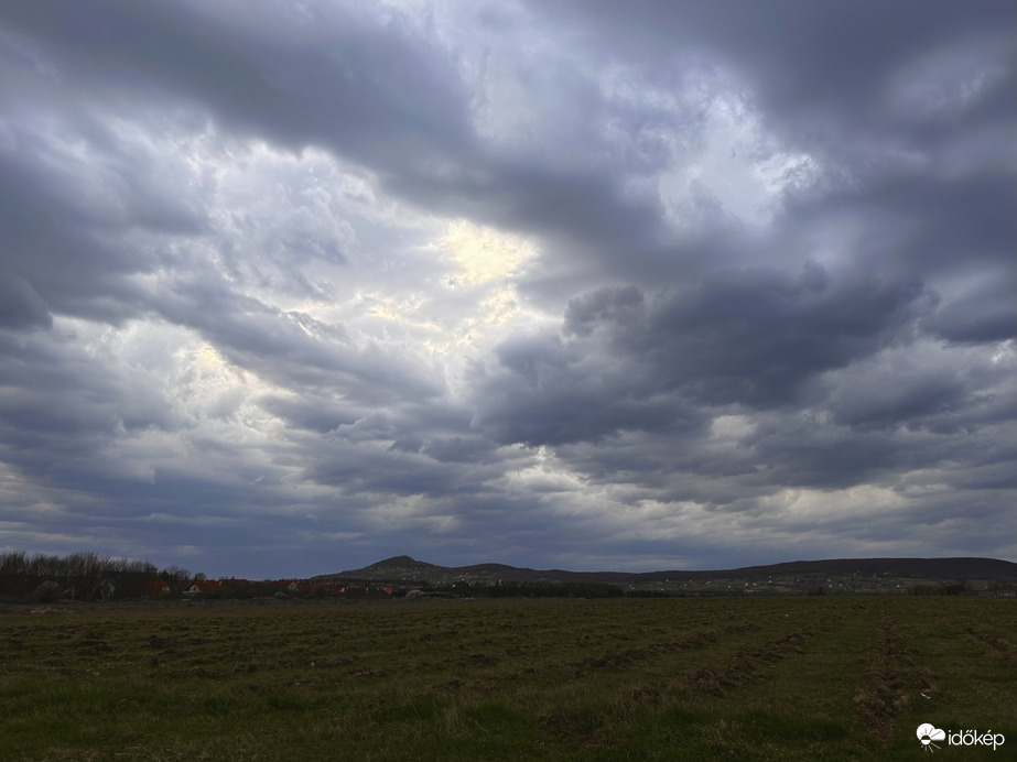 Észlelési fényképek