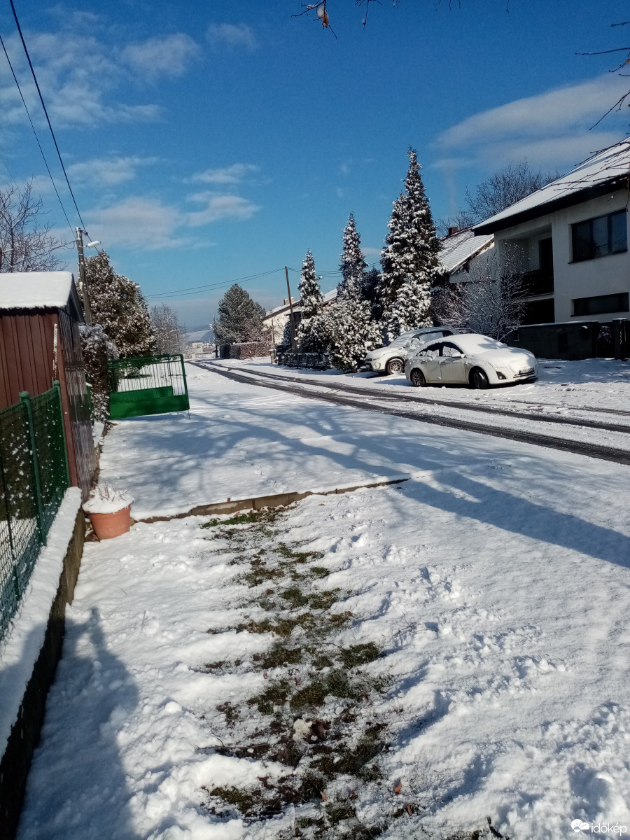 Észlelési fényképek