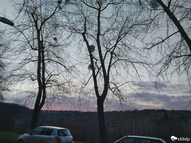 Komló