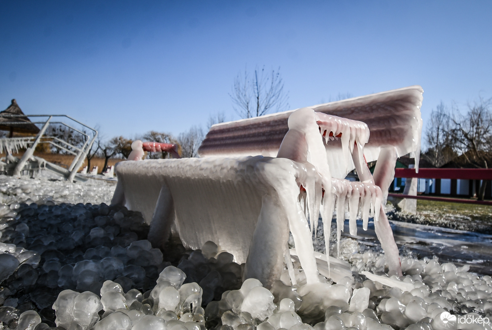 Balaton, Tél, Csoda